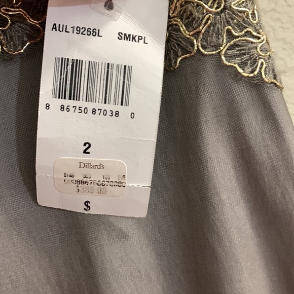 NWT TADASHI SHOJ WINSTON OFF-THE.
SHOULDER TAFFETA GOWN - Picture 16 of 16